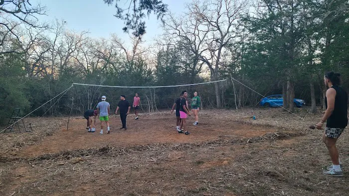 Enchanted Oaks Campground Picture 9