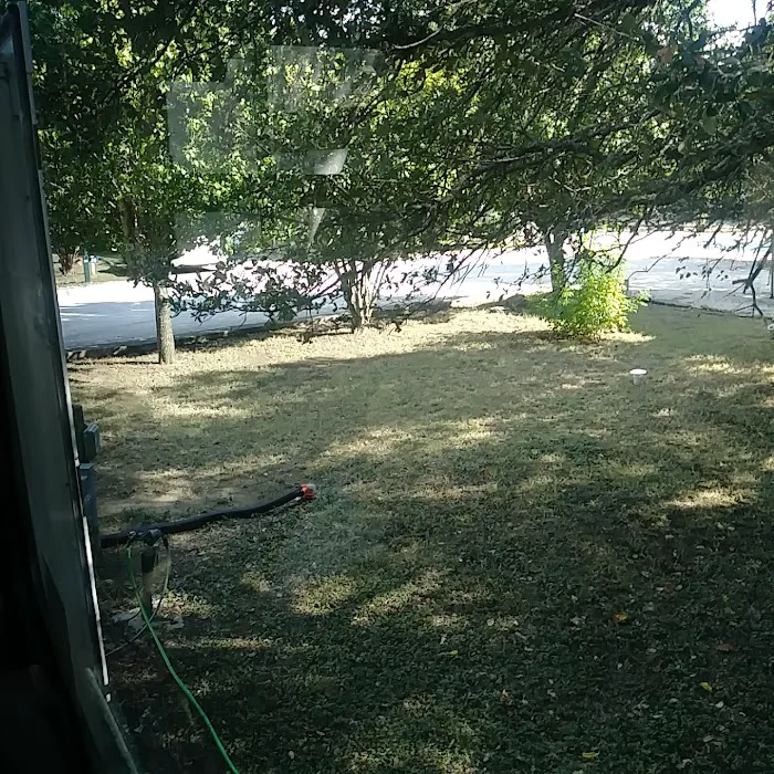 Hofbrau RV Park Picture 7