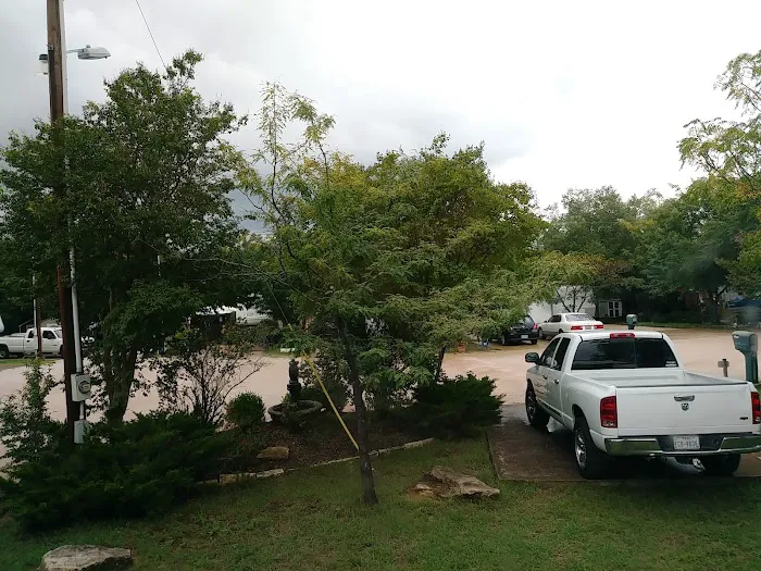 Hofbrau RV Park Picture 8