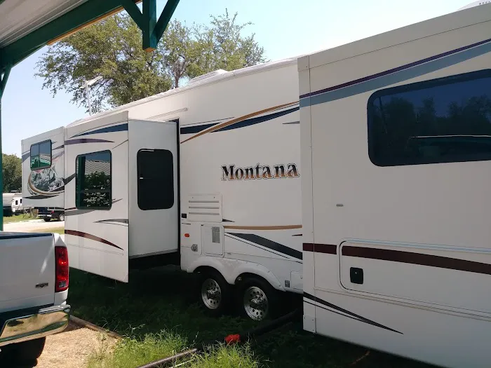 Hofbrau RV Park Picture 9