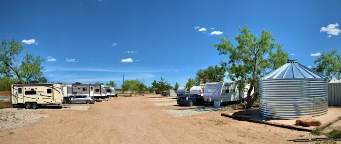Z-Ranch RV Picture 10