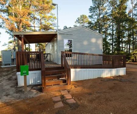 The Pines at Bastrop RV Park