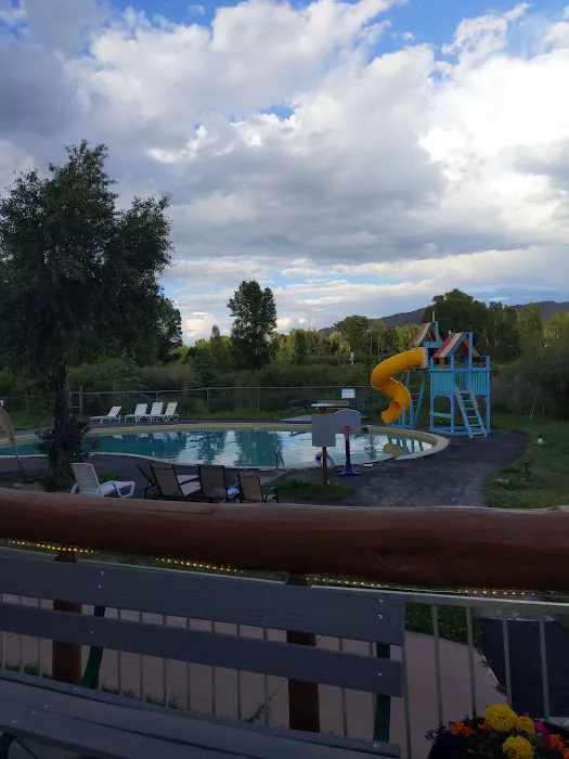 Hot Sulphur Springs Campground Picture 4