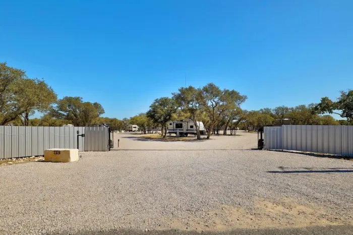 Windmill RV Ranch Picture 4
