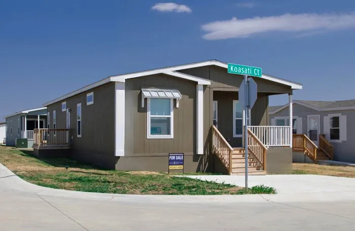 Blue Sky Estates Picture 1