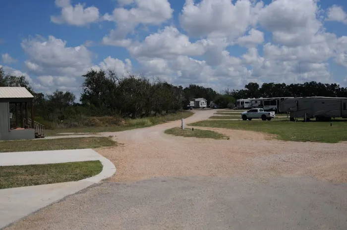 Patriot RV Park - Bertram South Picture 1