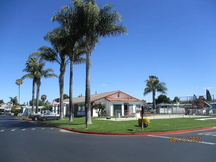 Coyote Creek Mobile Home Community Picture 1