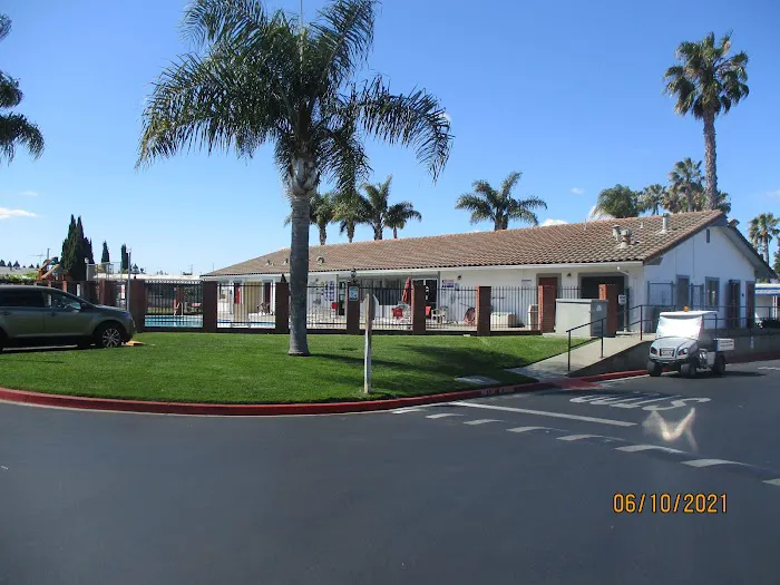Coyote Creek Mobile Home Community Picture 5
