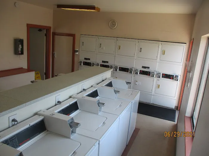 Coyote Creek Mobile Home Community Picture 8