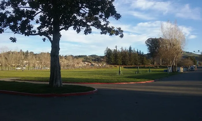 Sonoma County Fairgrounds RV Park Picture 10