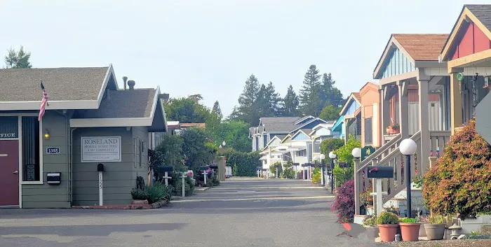 Roseland Mobile Home Park Picture 1