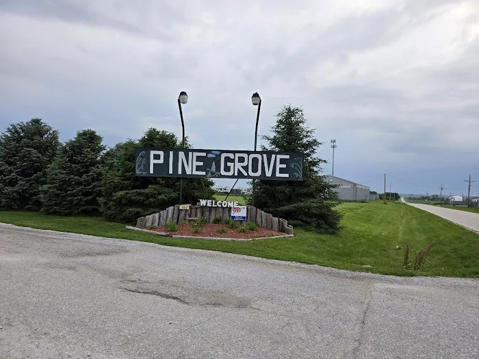Pine Grove RV Park Picture 6