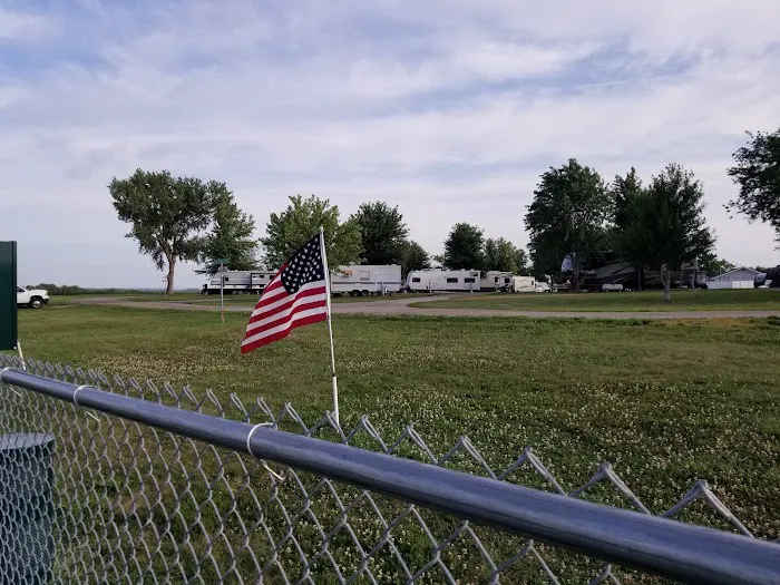 Pine Grove RV Park Picture 4