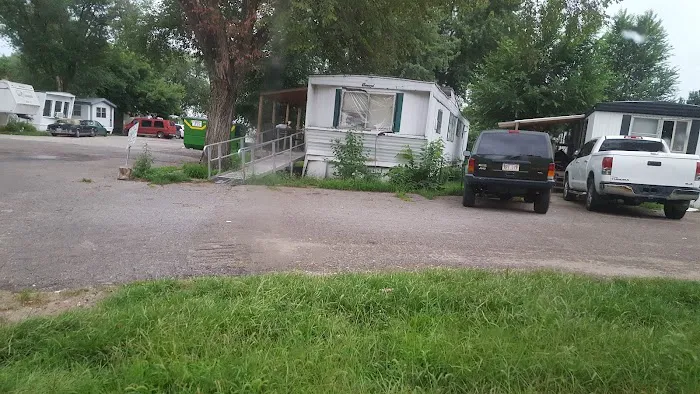 Shamrock Mobile Home Court Picture 1