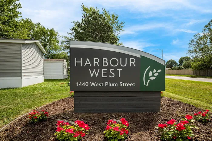 Harbour West Picture 4