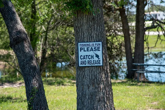 Giddings RV park Picture 7