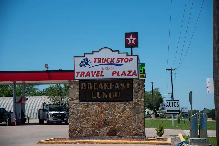 Giddings RV park Picture 6