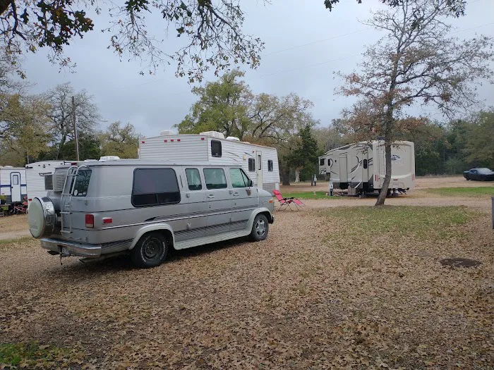 Ross's South Forty RV Park Picture 9