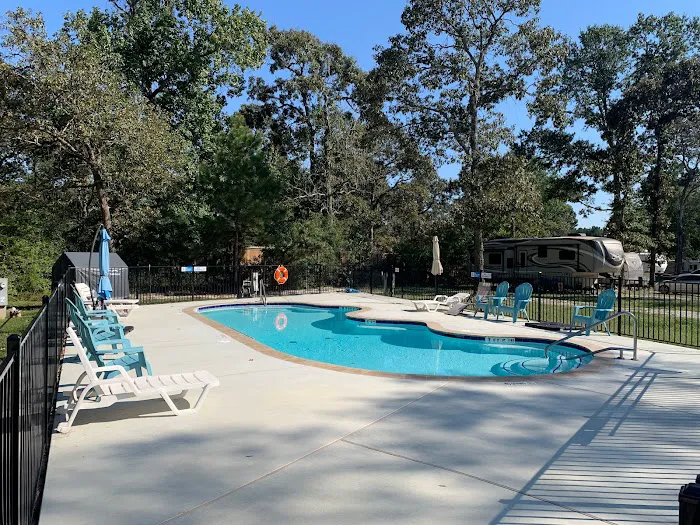 Hidden Oaks RV Park Picture 3