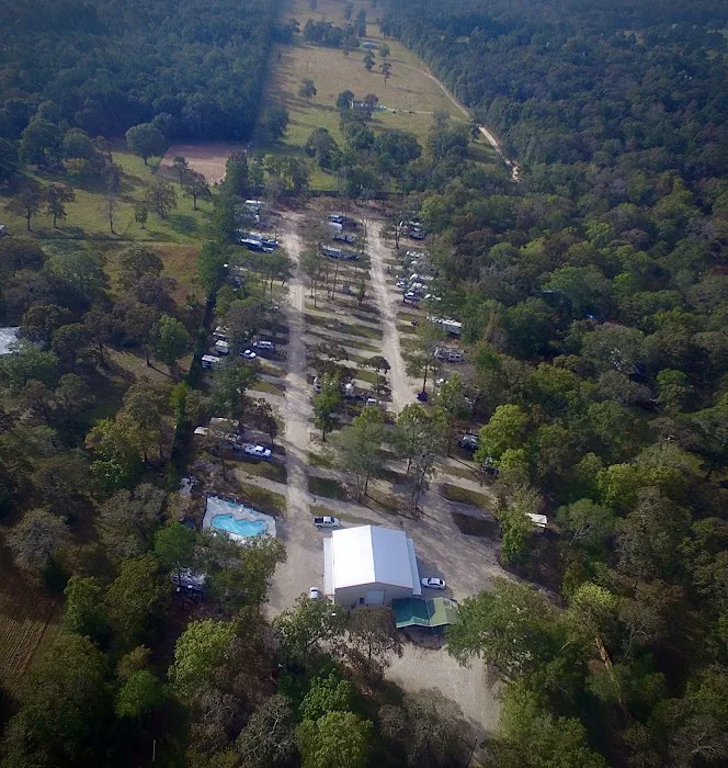 Hidden Oaks RV Park Picture 4