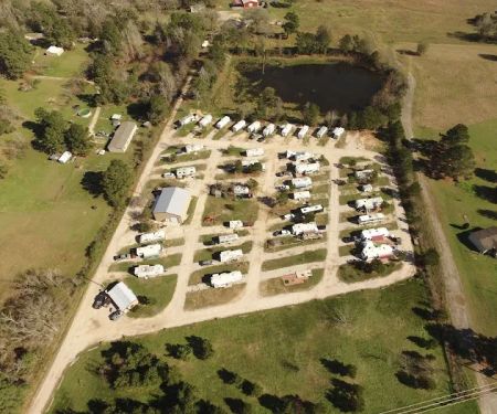 Cut N Shoot RV Park