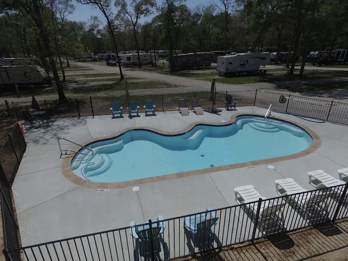 Cut N Shoot RV Park Picture 9