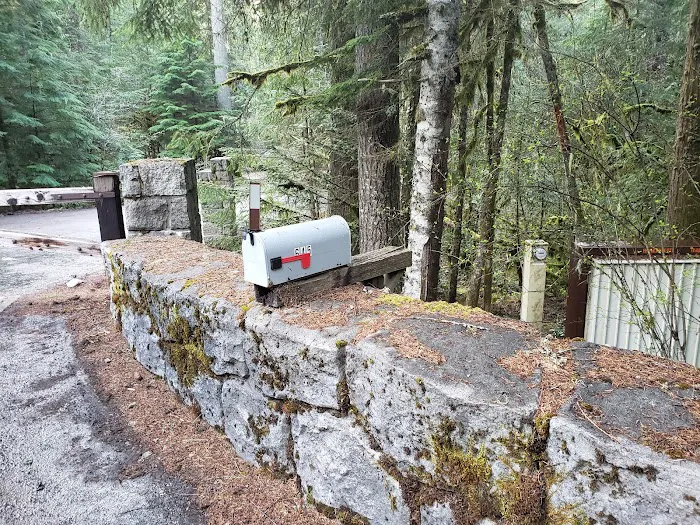 The Dalles Campground Picture 6
