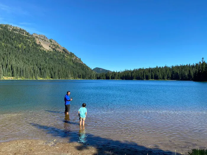 Dewey Lake Camp Picture 2