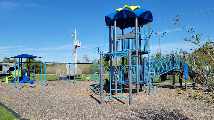 Summer Breeze USA RV Resort & Waterpark Picture 1