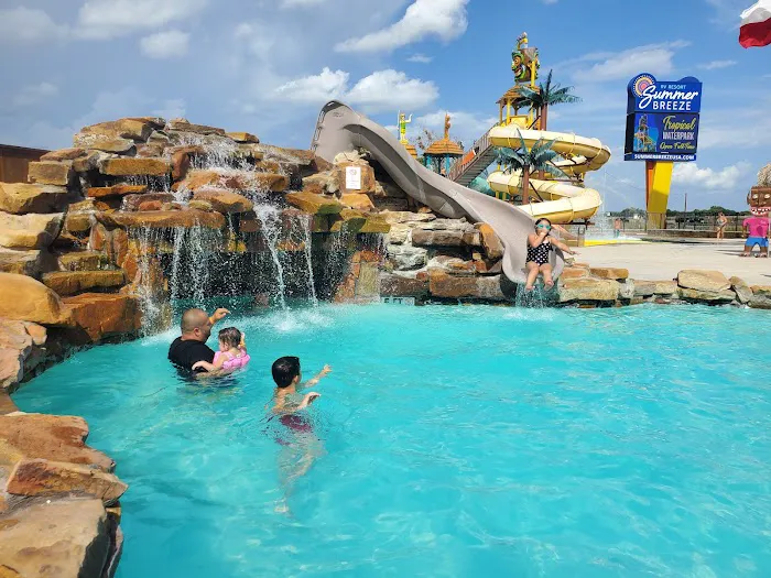 Summer Breeze USA RV Resort & Waterpark Picture 4