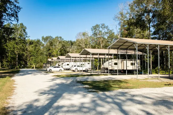 Peaceful Pines RV Park Picture 3