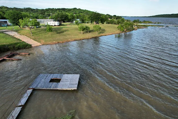 Comanche Shores RV Park& Boat Storage Picture 5