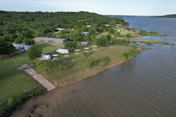 Comanche Shores RV Park& Boat Storage Picture 4
