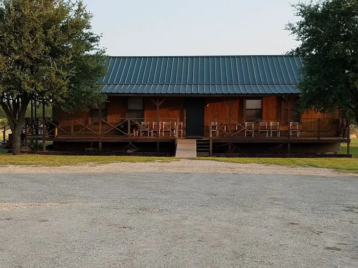 M Bar H Lodge and RV Park Picture 3