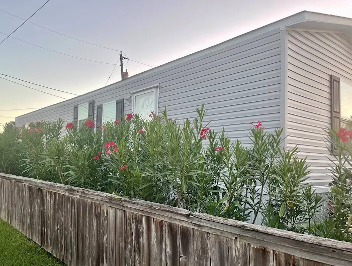 Helena Mobile Home Park Picture 3