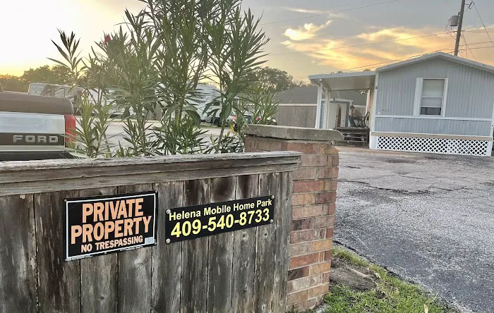 Helena Mobile Home Park Picture 8