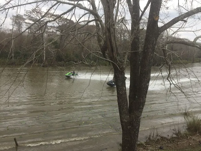 Bayou Breeze RV Park Picture 7