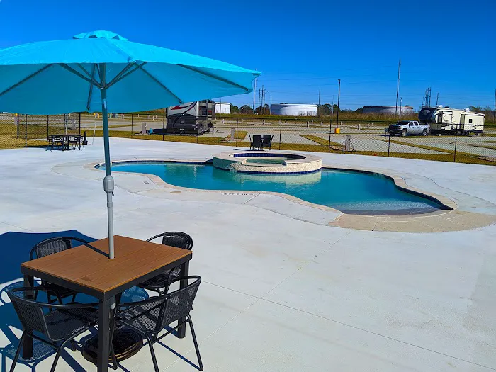 Golden Triangle RV Resort Picture 3