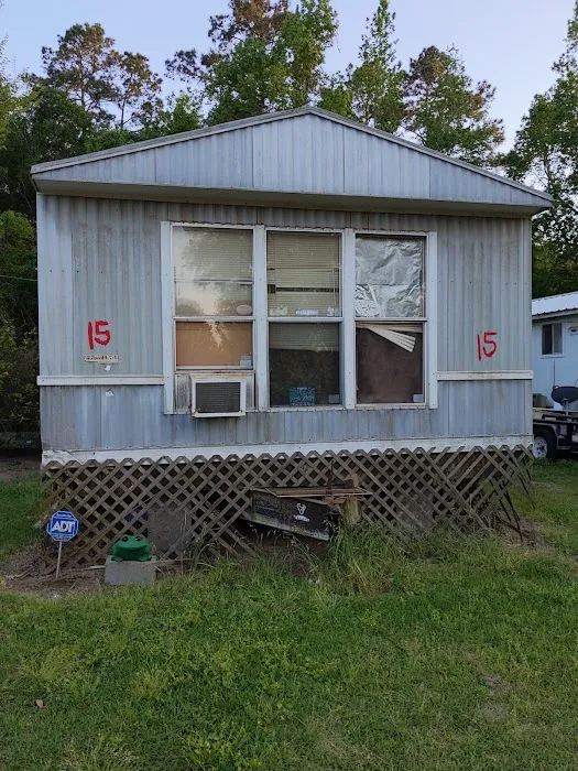 Cleveland Mobile Home and RV Park Picture 1