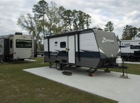 Royal Oaks RV Park