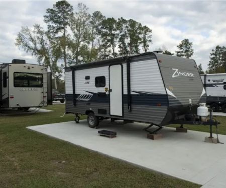 Royal Oaks RV Park