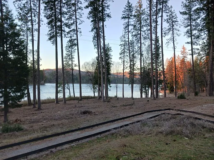 Lake Concow Campground Picture 2