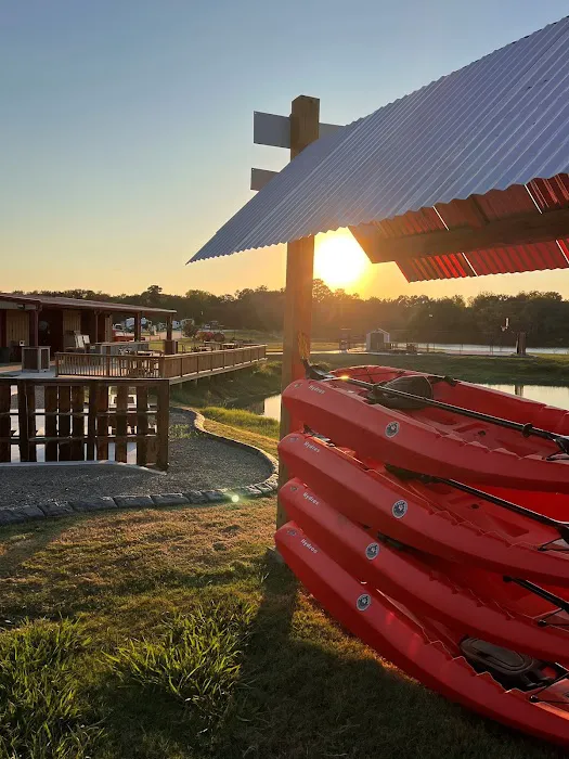 East Fork RV Resort Picture 4