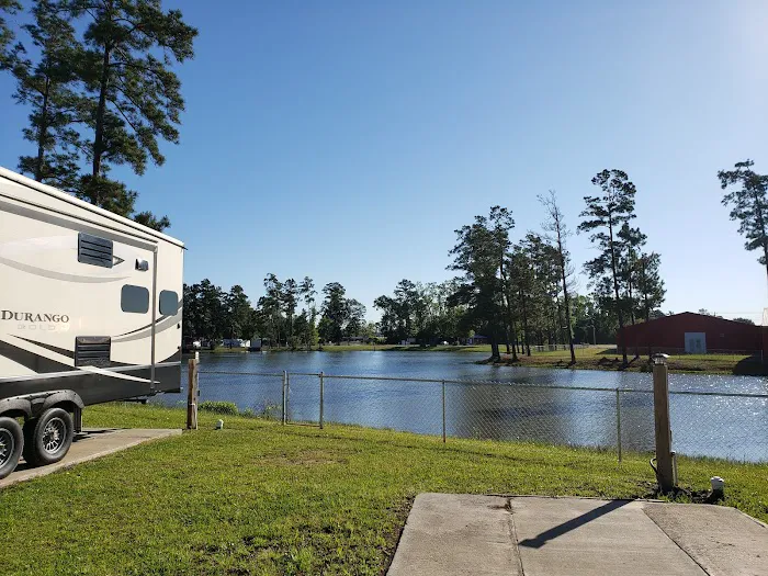 Turtle Lake RV Park Picture 3