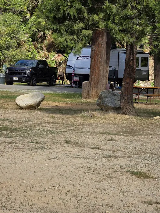 River Rest Resort Picture 1