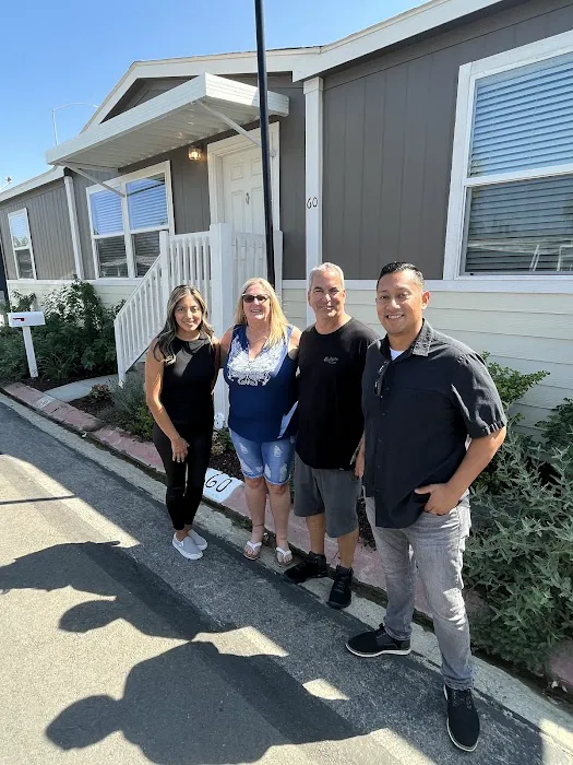 Corona West Mobile Home Estate Picture 5