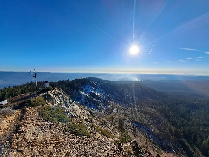 Grouse Ridge Lookout Picture 3
