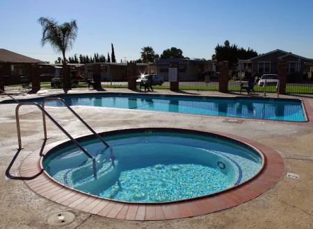 Monterey Manor Mobilehome Estates