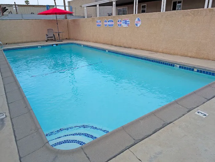 Golden Arrow Mobile Home Park Picture 2