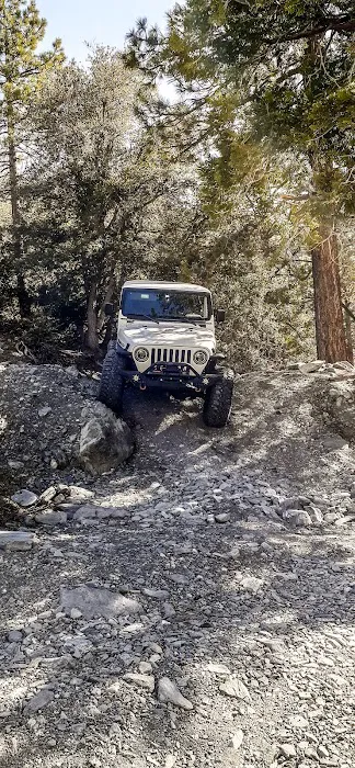 Yellow Post Site 13: Alpine Canyon Picture 10